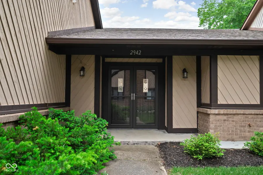 2942 Stauffer Row, Indianapolis, IN 46268 - #2