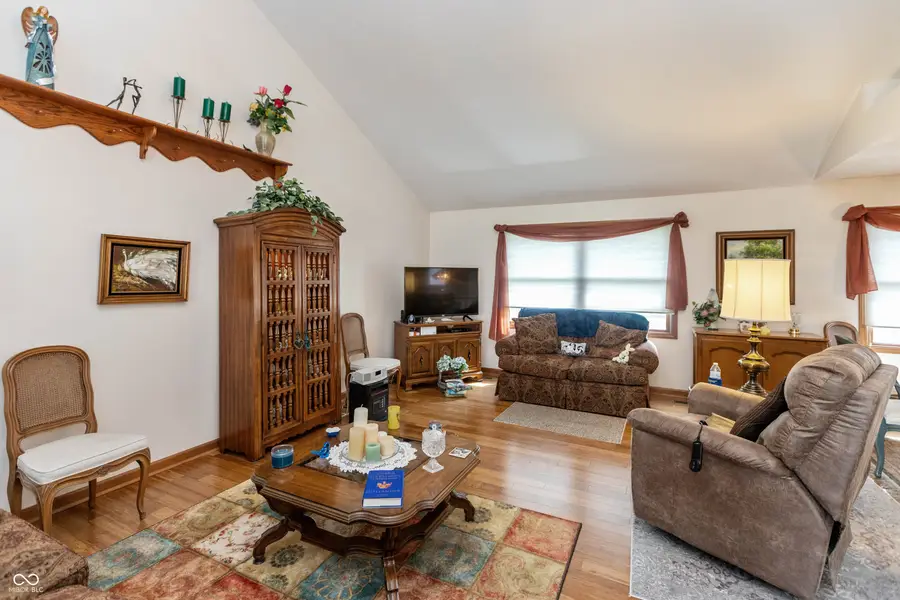 1013 Woodridge, Brownsburg, IN 46112 - #3