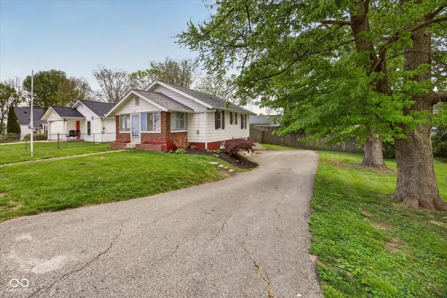 1813 W Wylie Street, Bloomington, IN 47403 - #3