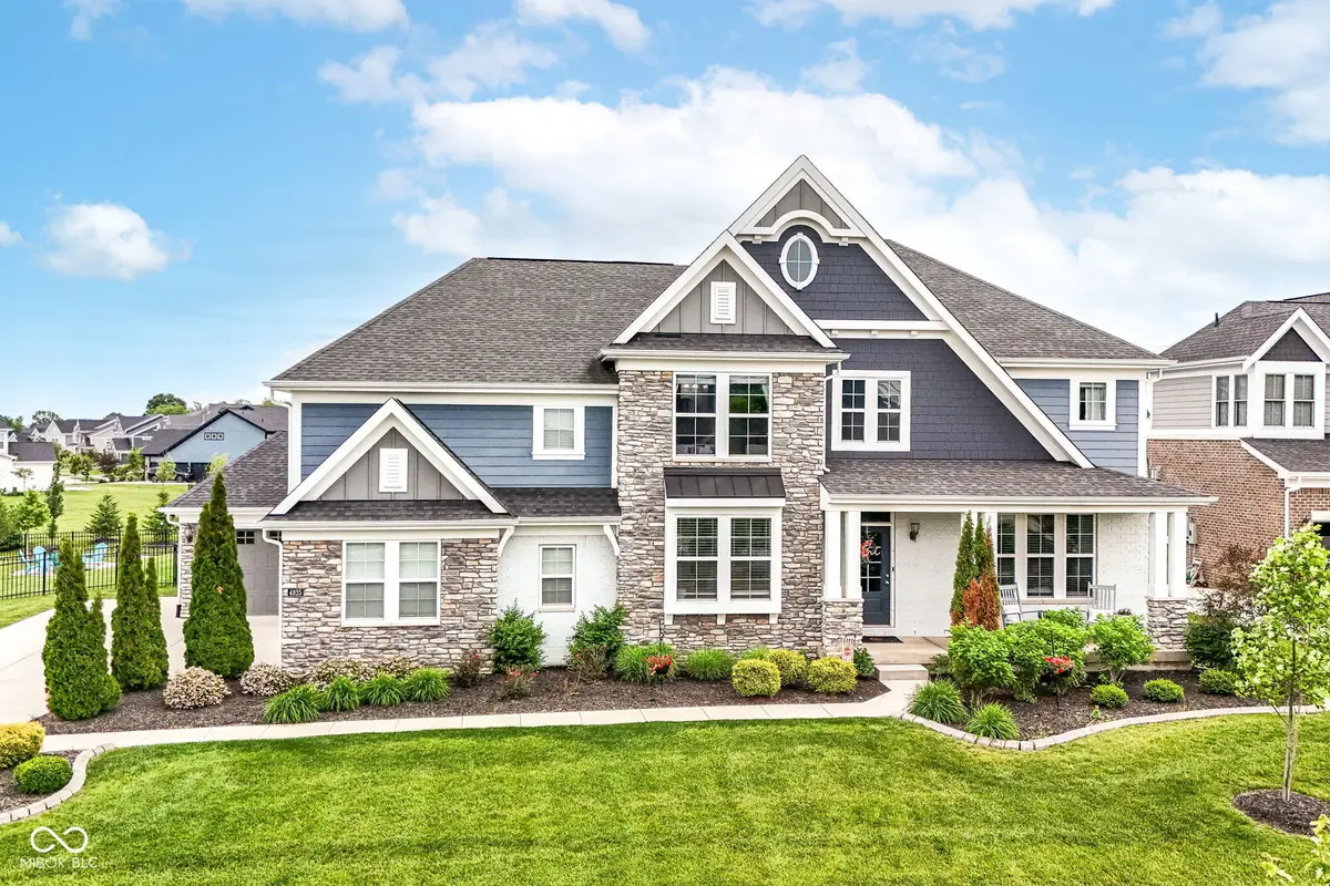 4825 Aberdeen Drive, Zionsville, IN 46077 - #1