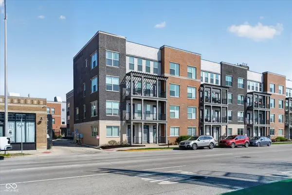 727 N Illinois Street #202, Indianapolis, IN 46204