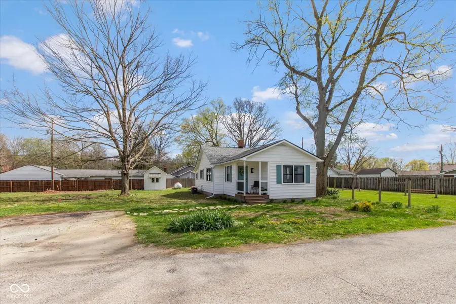 130 Hiawatha Drive, Noblesville, IN 46062 - #2