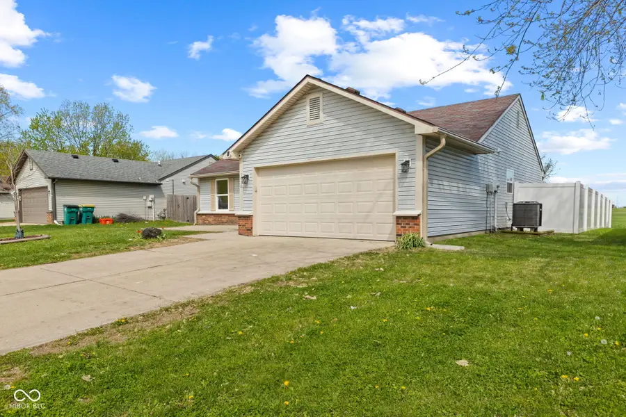 1426 Nicole Drive, Franklin, IN 46131 - #3