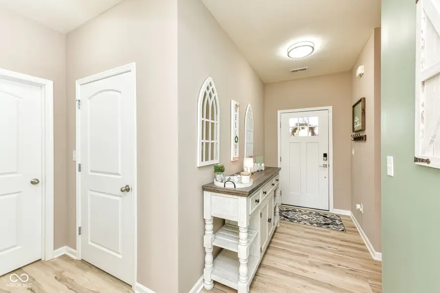 7208 Wooden Grange Drive, Indianapolis, IN 46259 - #2