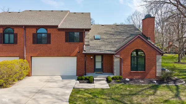 9261 Golden Leaf Way, Indianapolis, IN 46260