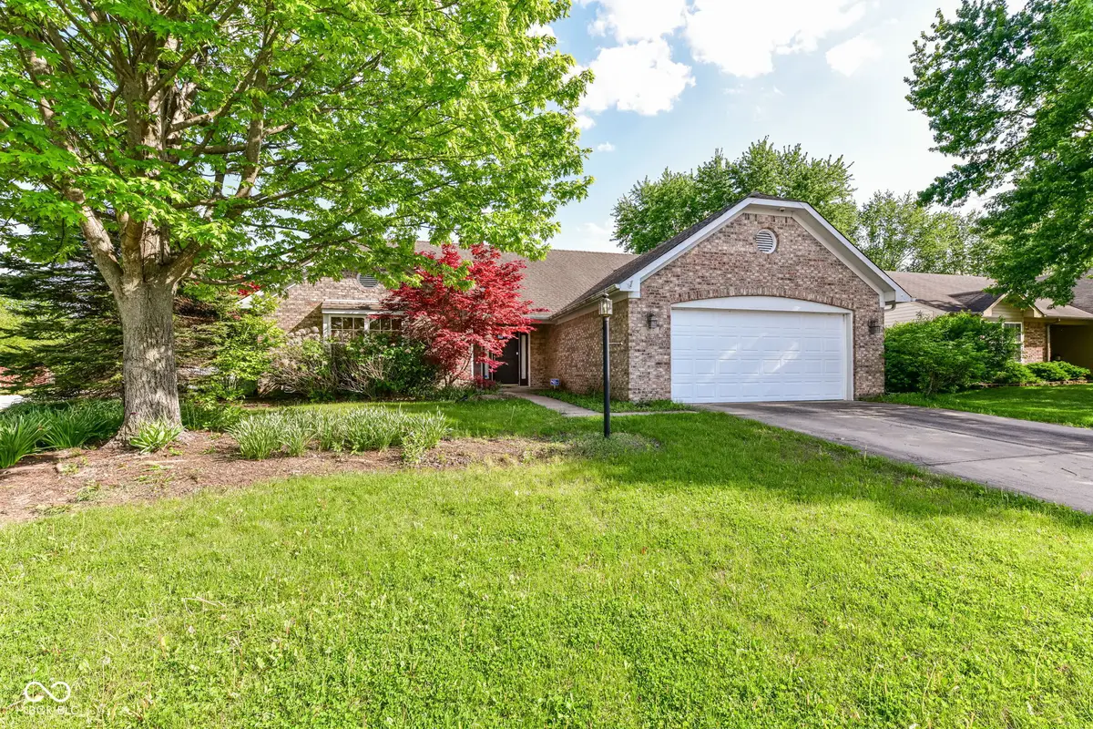 328 Brooks, Brownsburg, IN 46112 - #1