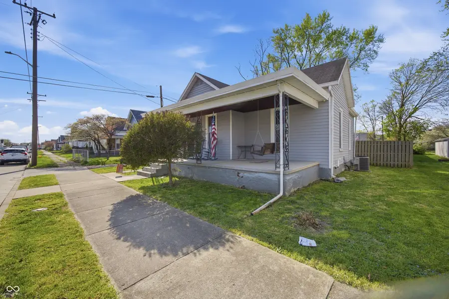 243 W Locust Street, Shelbyville, IN 46176 - #3