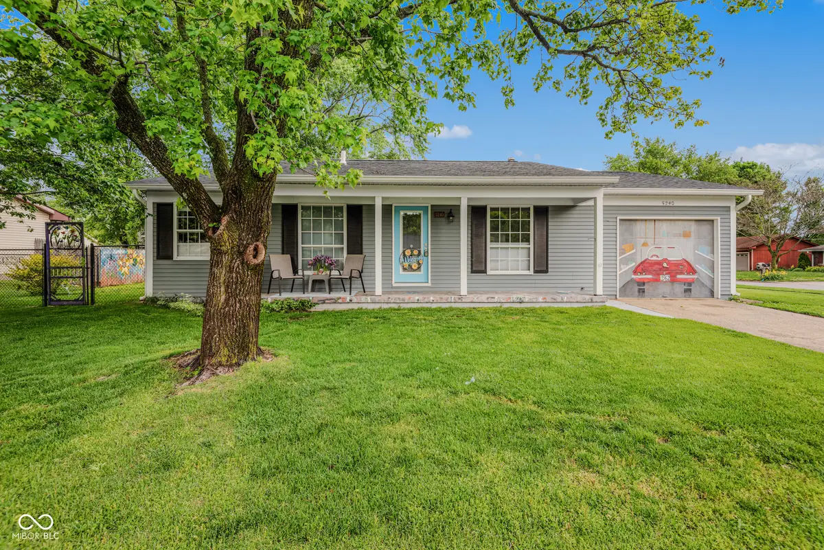 5240 Vinewood Court, Columbus, IN 47203 - #1