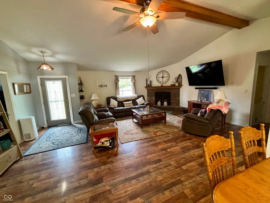 618 Gettysburg, Coatesville, IN 46121 - #3