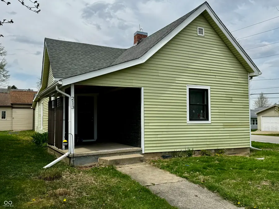 213 Maple Street, Crawfordsville, IN 47933 - #3