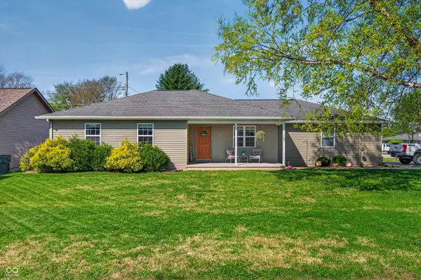 400 S Valley Drive, Brownstown, IN 47220