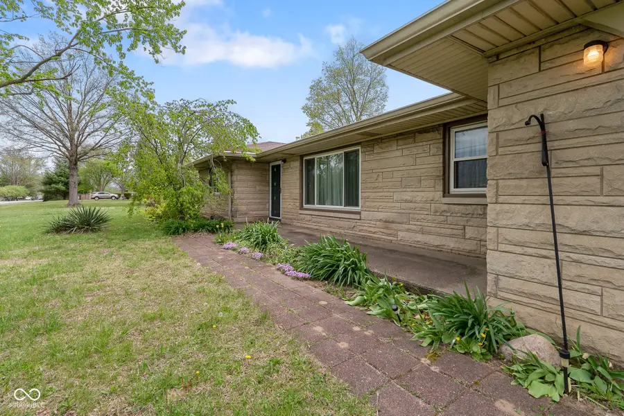 5565 Varna Drive, Indianapolis, IN 46221 - #3