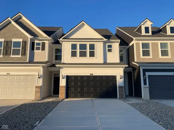 674 Garrow Drive, Westfield, IN 46074