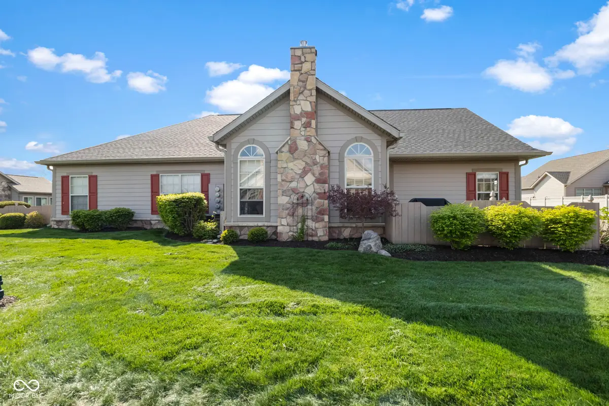 5807 Cool Hollow Way, Indianapolis, IN 46237 - #1