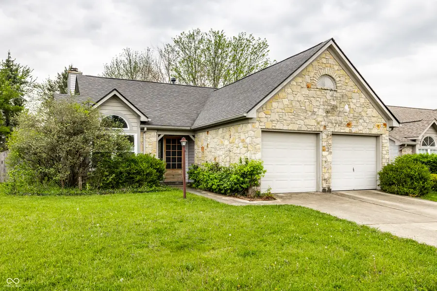 3239 Village Park North Drive, Carmel, IN 46033 - #2