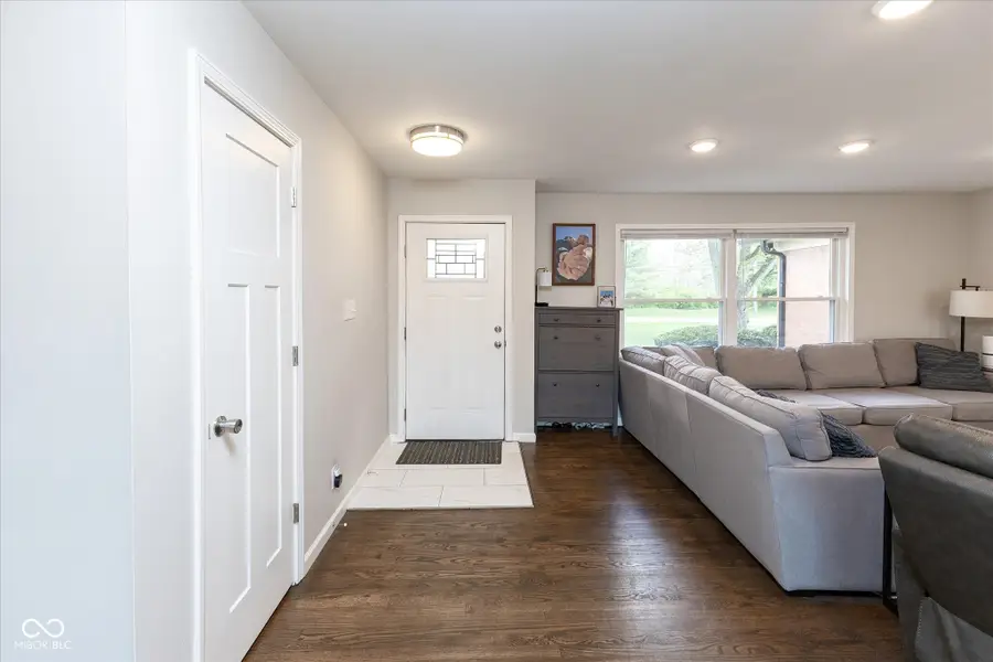 6528 Grandview Drive, Indianapolis, IN 46260 - #2