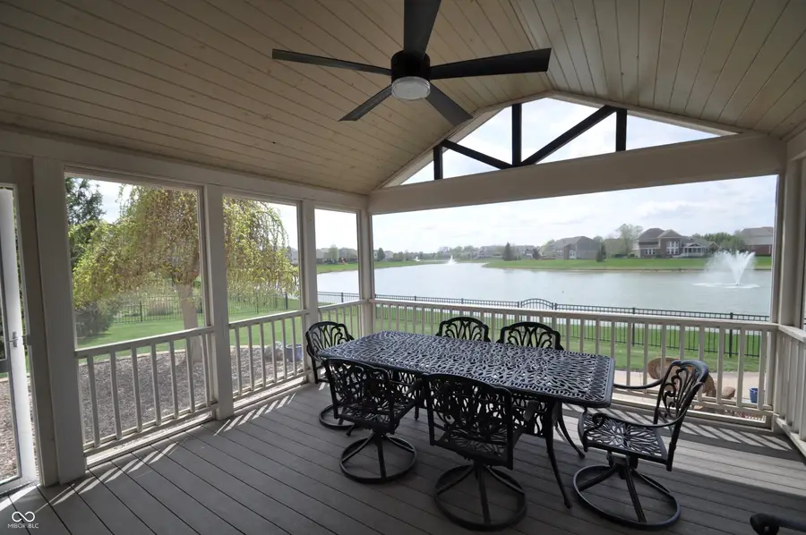 4620 Pebblepointe Pass, Zionsville, IN 46077 - #2