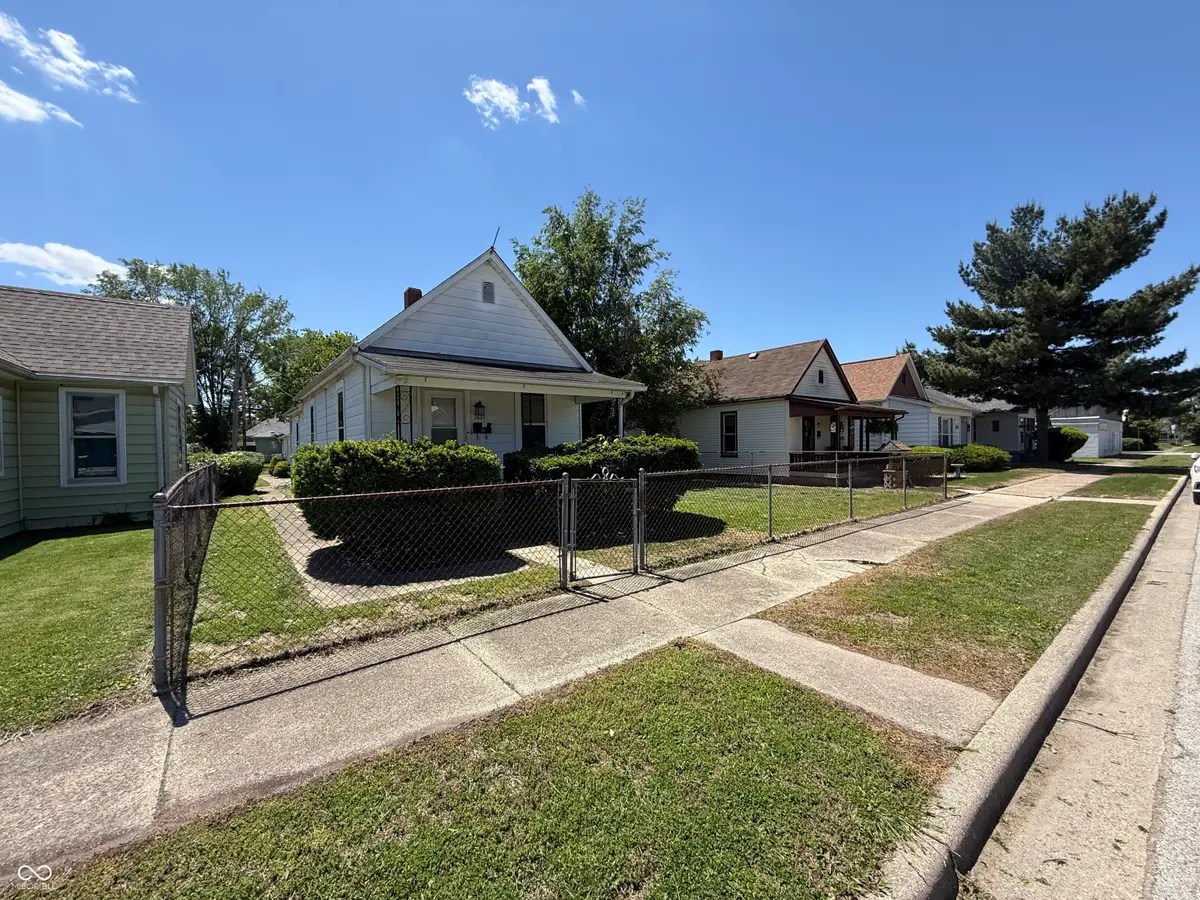 2423 3rd Avenue, Terre Haute, IN 47807 - #1