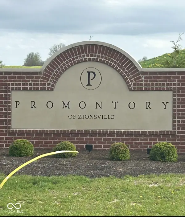 9670 Windy Hills Drive, Zionsville, IN 46077