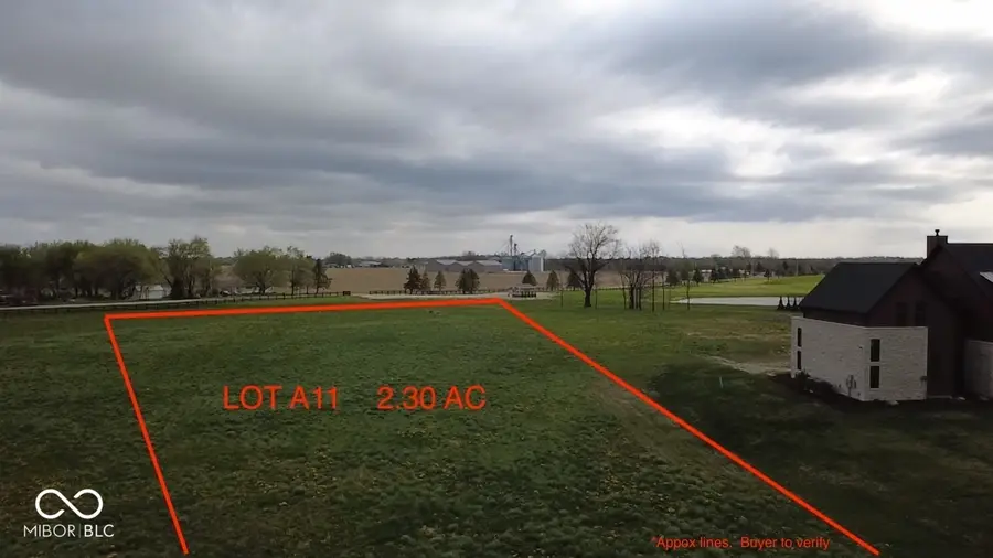 9670 Windy Hills Drive, Zionsville, IN 46077 - #2