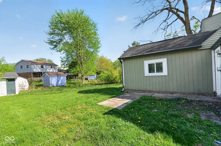 1717 S 9th Avenue, Beech Grove, IN 46107 - #3
