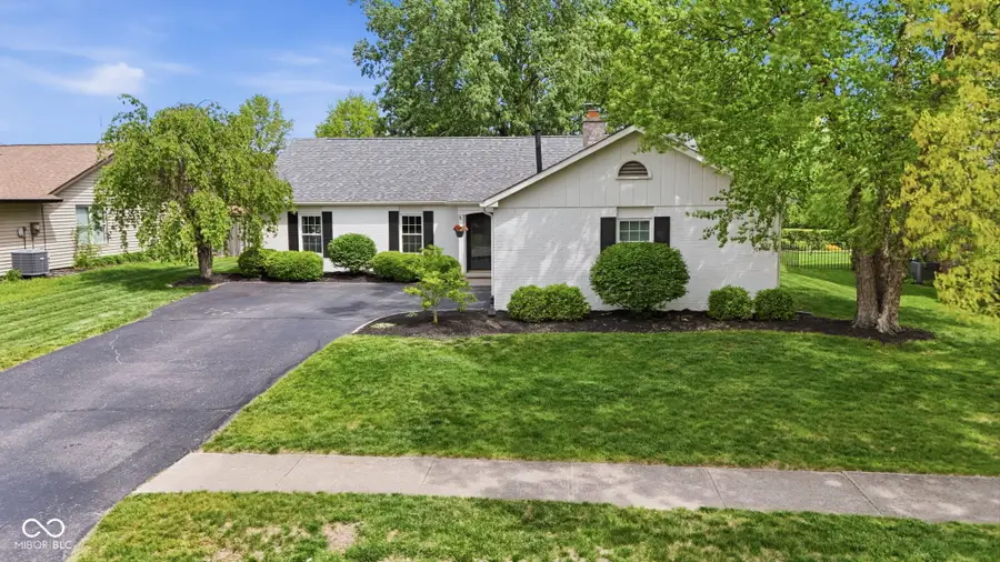 624 Colbarn Drive, Fishers, IN 46038 - #3