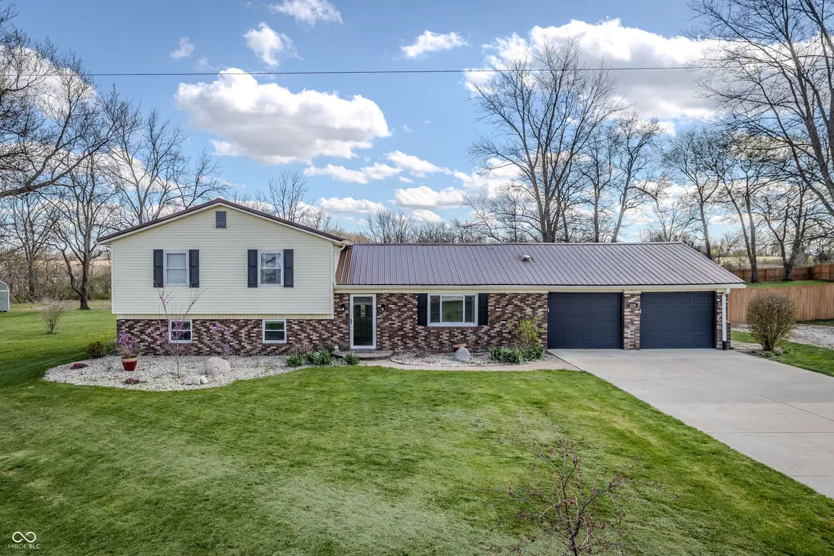 1119 E 234th Street, Sheridan, IN 46069 - #1