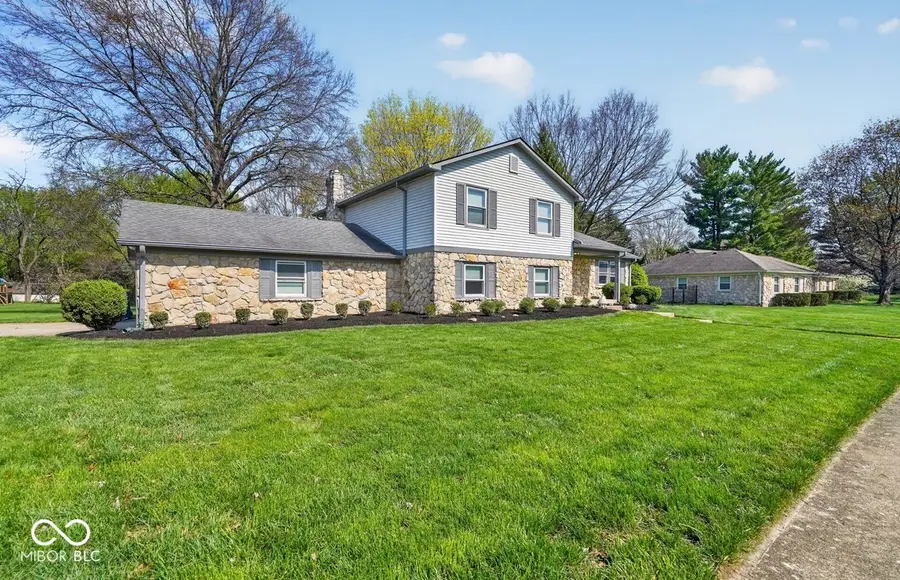 10919 Braewick Drive, Carmel, IN 46033 - #2