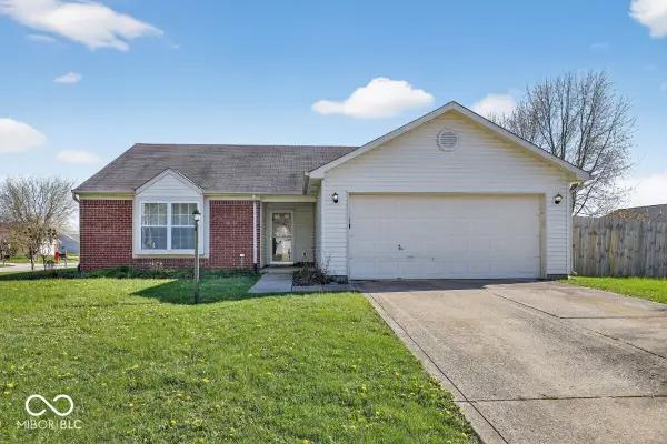 6415 Angel Falls Drive, Noblesville, IN 46062