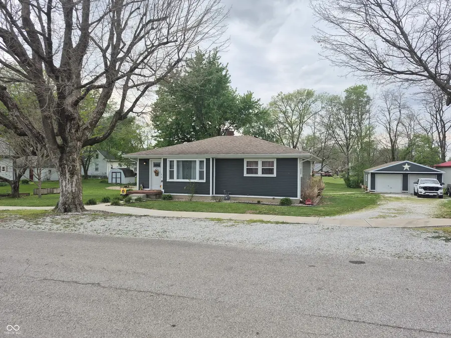 307 N Main Street, Saint Paul, IN 47272 - #2