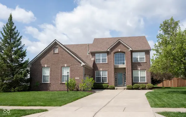 12752 Broncos Drive, Fishers, IN 46037