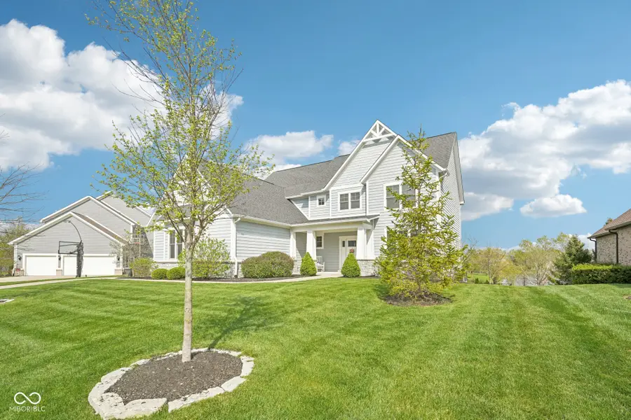 16637 Holly Oak Drive, Westfield, IN 46074 - #2