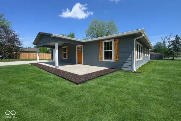 489 Beverly Drive, Zionsville, IN 46077