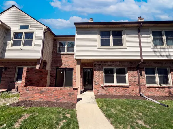 9463 Maple Way, Indianapolis, IN 46268