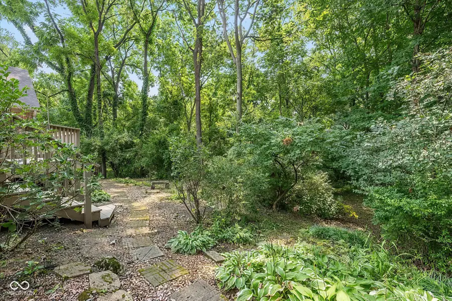 9121 Pinecreek Court, Indianapolis, IN 46256 - #2