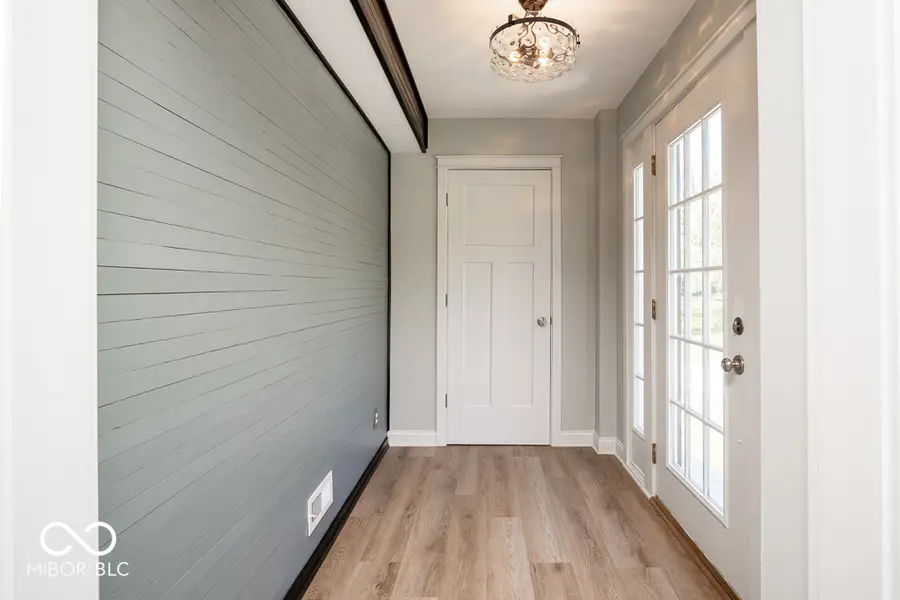 475 N Valley Lane, Greenwood, IN 46142 - #3