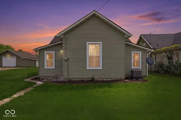 10941 N County Road 1050 E, Hope, IN 47246