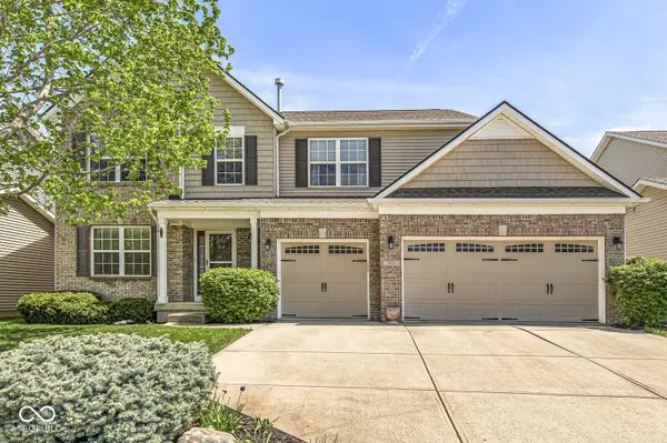 7825 Andaman Drive, Zionsville, IN 46077