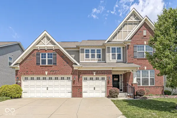 6306 Curlew Lane, Zionsville, IN 46077