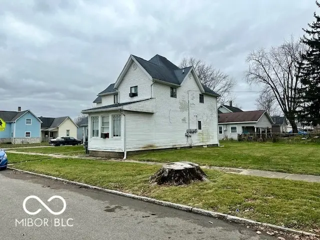 602 W 10th Street, Rushville, IN 46173 - #3