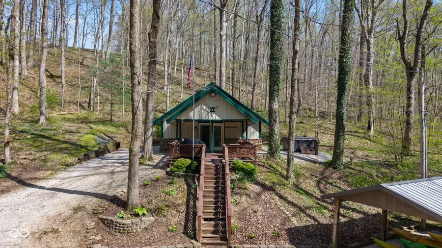 11040 E Purdue Farm Road, Dubois, IN 47527 - #2