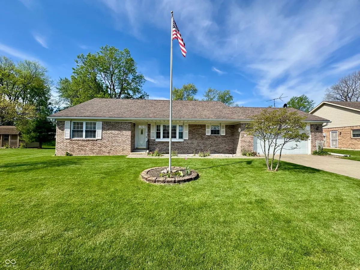 1207 N Monroe Way, Rushville, IN 46173 - #1
