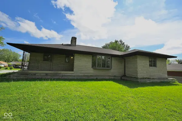 957 E Cragmont Drive, Indianapolis, IN 46227