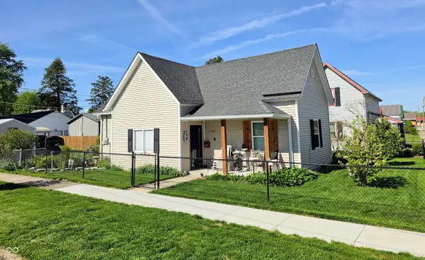 206 N Walnut Street, Roachdale, IN 46172