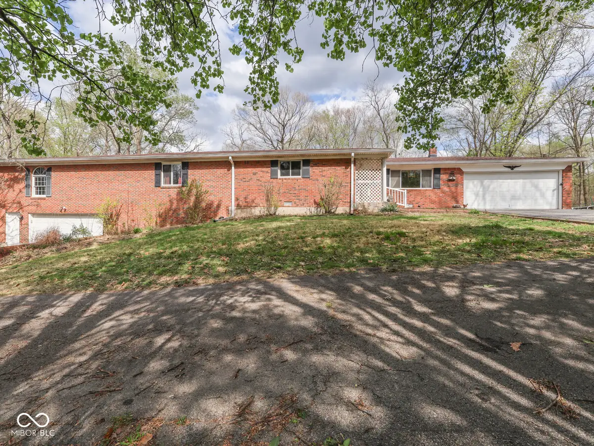 7005 N Briarhopper Road, Monrovia, IN 46157 - #1