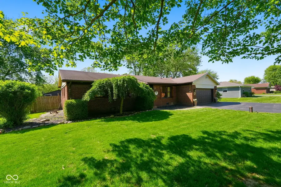 1912 Charles Street, Avon, IN 46123 - #2