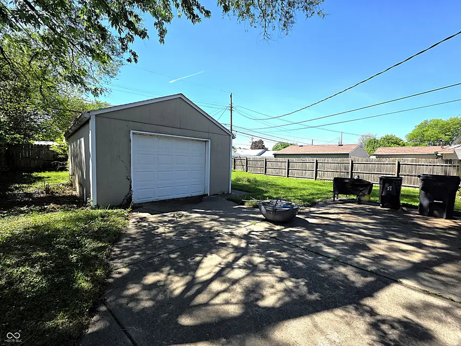 504 Carol Drive, Greenwood, IN 46143 - #2