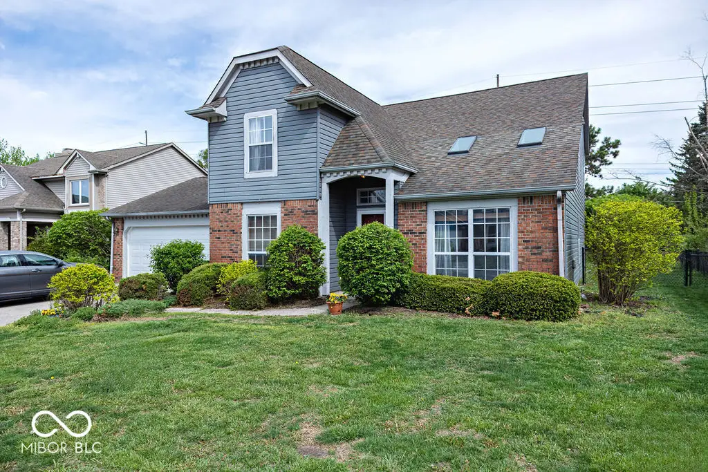 3726 Paddington Lane N, Indianapolis, IN 46268 - #1