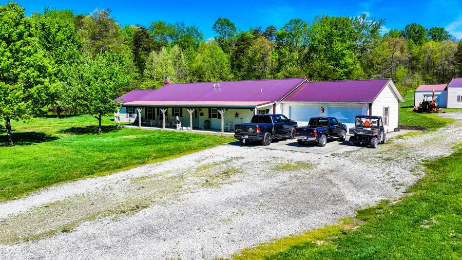 4115 E Olive Branch Road, Bloomfield, IN 47424 - #3