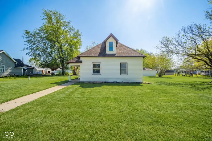 314 Craven Street, Sweetser, IN 46987 - #2